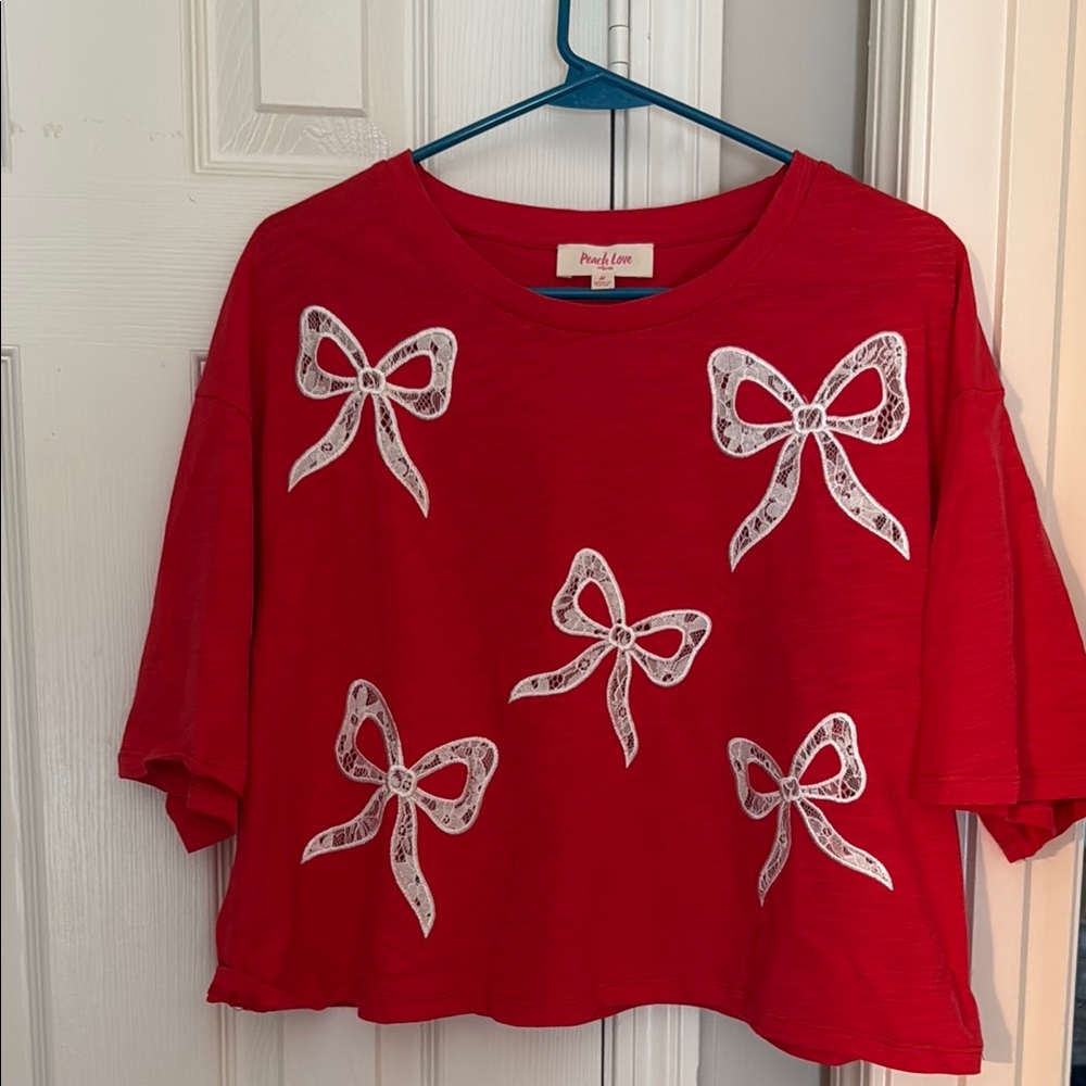 Ladies Red Lace  Bow Top Crop NWOT